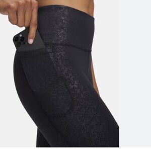 Under Armour Women's UA Motion Gloss Ankle Leggings NWT